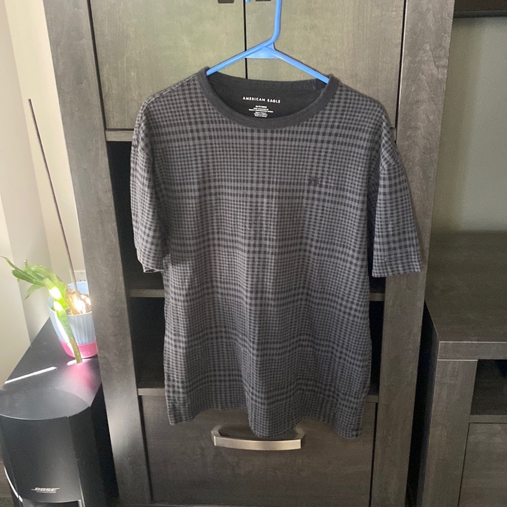 American Eagle T-shirt